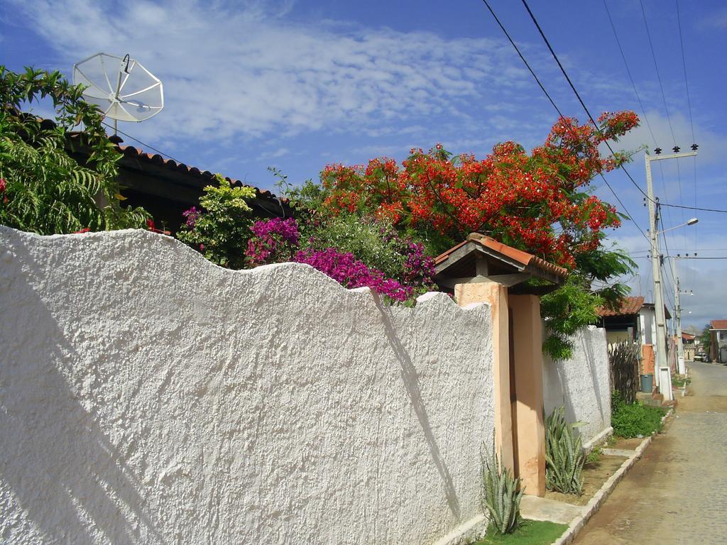 Pousada Da Lucinha Canoa Quebrada Exterior photo