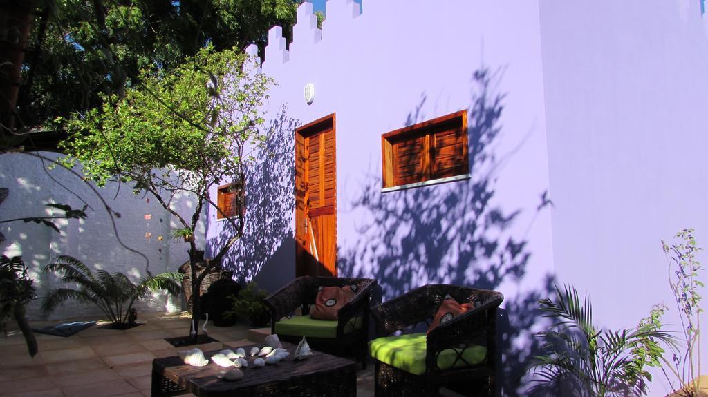 Pousada Da Lucinha Canoa Quebrada Exterior photo