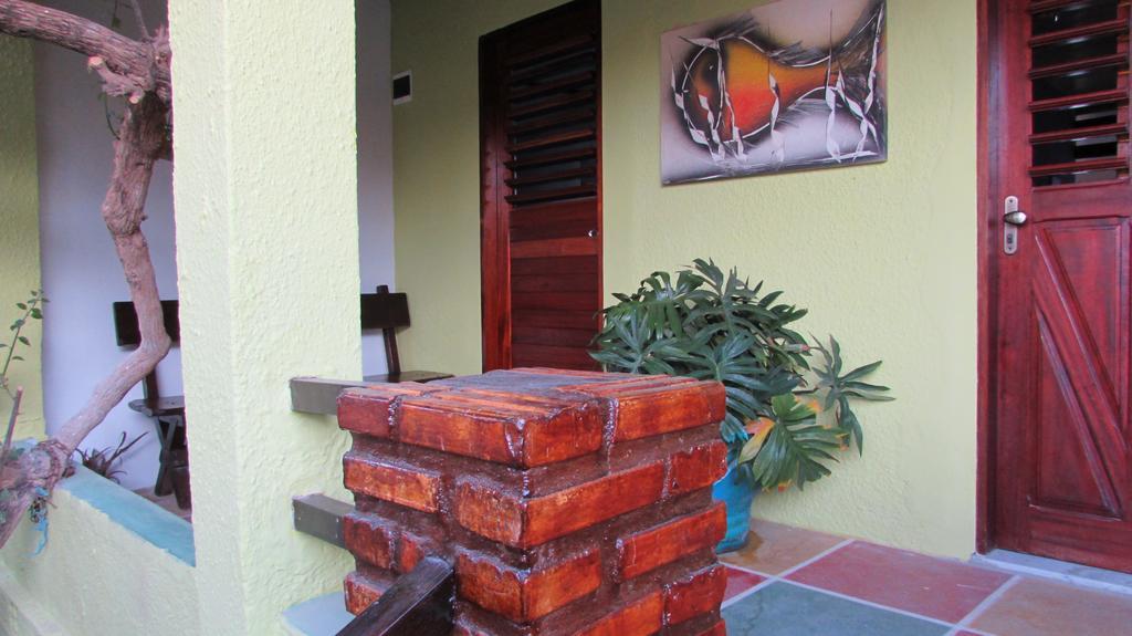 Pousada Da Lucinha Canoa Quebrada Exterior photo